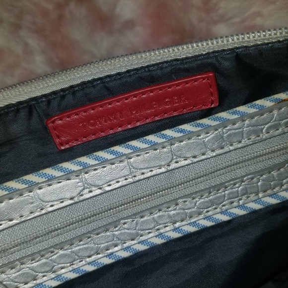 Purse - Picture 6 of 7